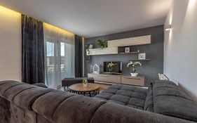 Apartman Tragos