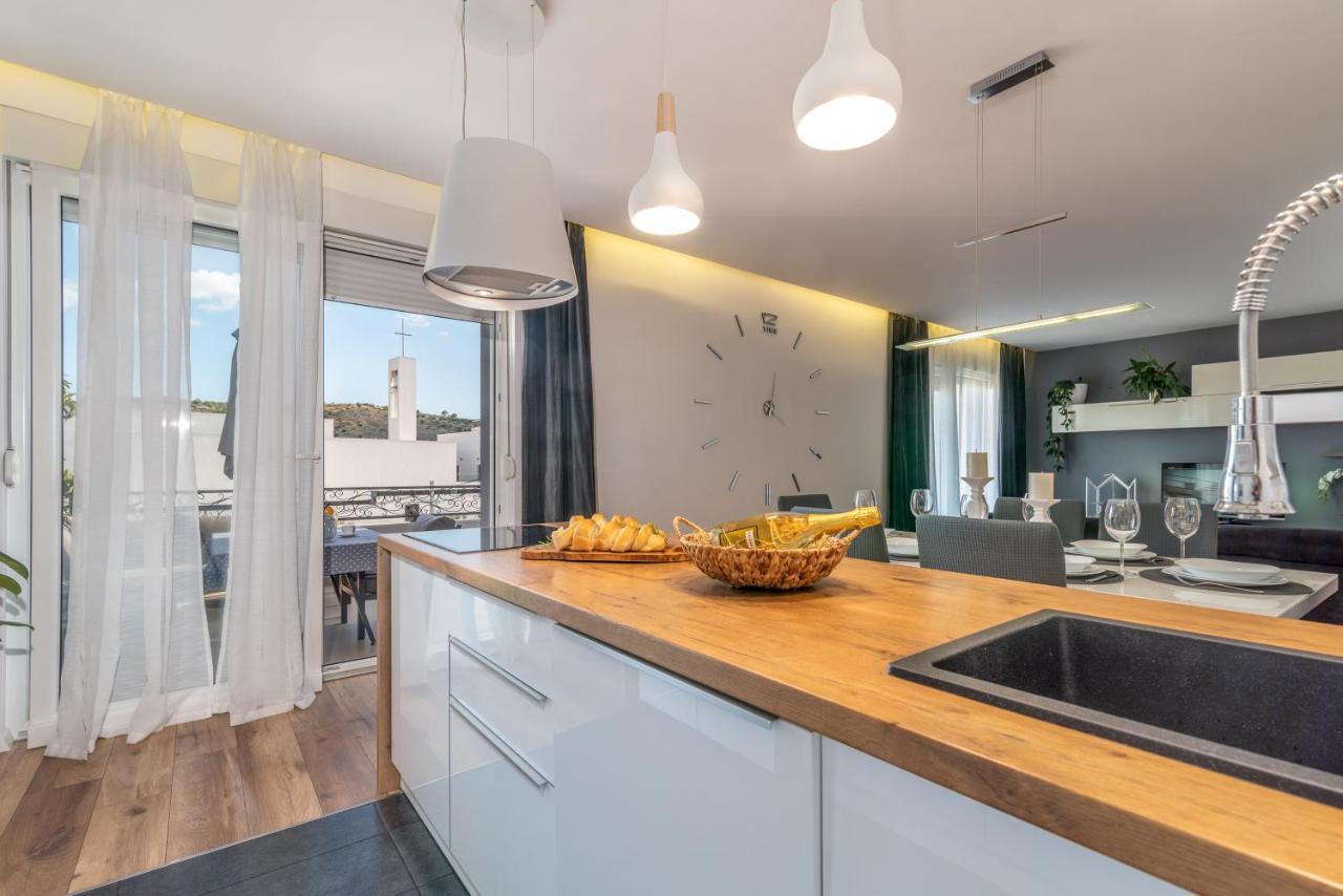 Apartman Tragos Trogir Zewnętrze zdjęcie