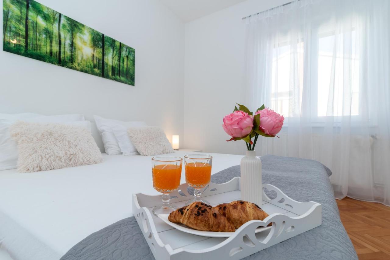 Apartman Tragos Trogir Zewnętrze zdjęcie