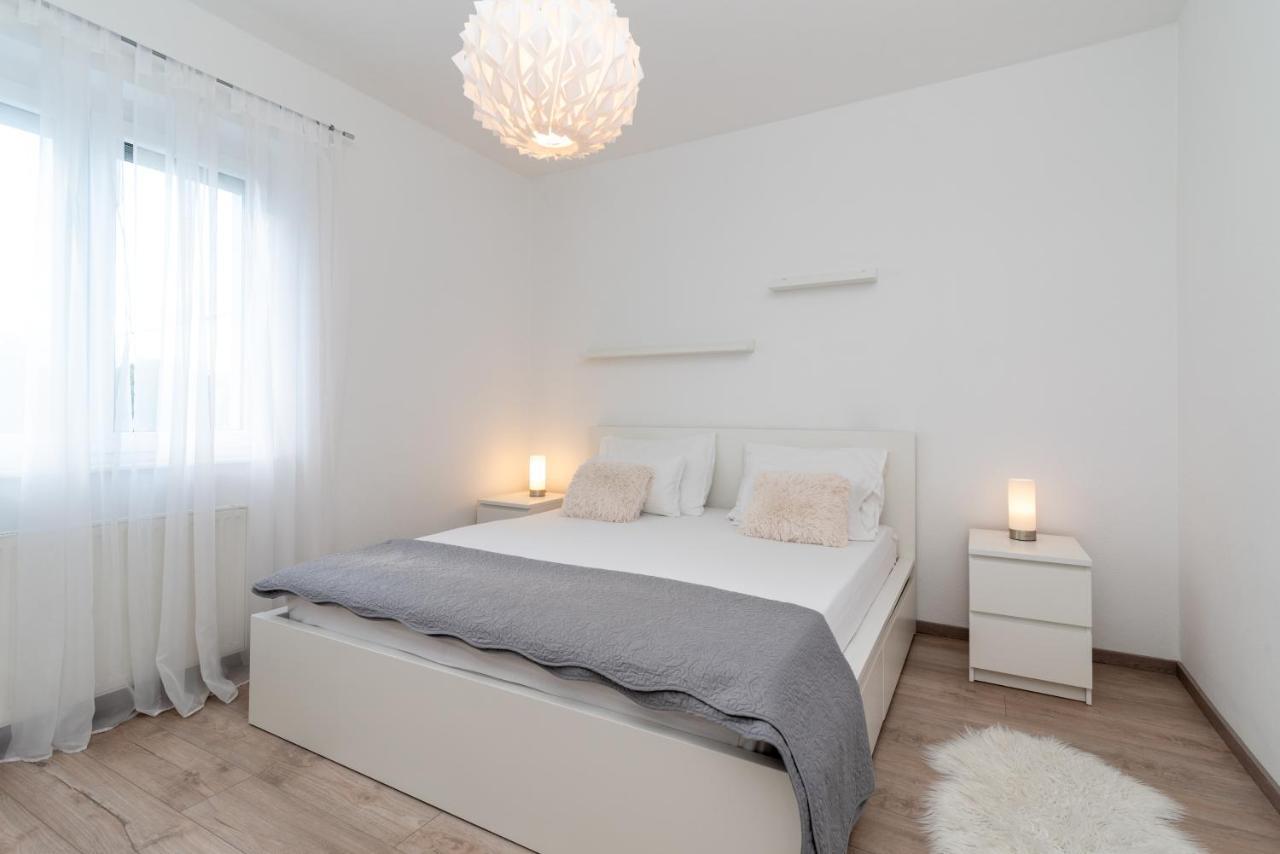 Apartman Tragos Trogir Zewnętrze zdjęcie