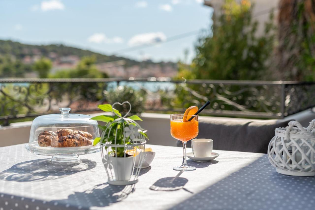 Apartman Tragos Trogir Zewnętrze zdjęcie